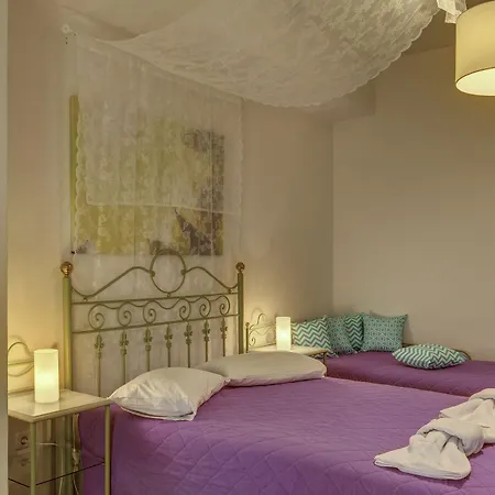 Ethrion Pensionat 4*