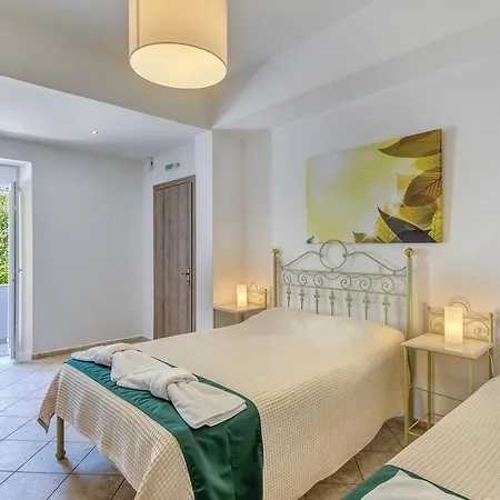 Guest house Ethrion Ermoupoli