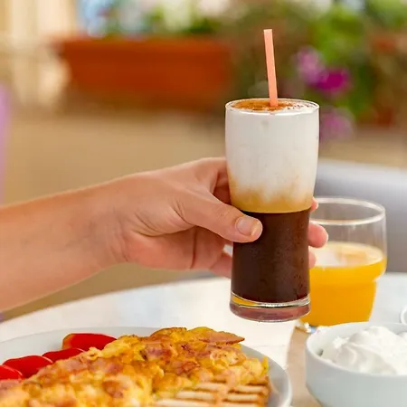 Ethrion Pensionat 4*