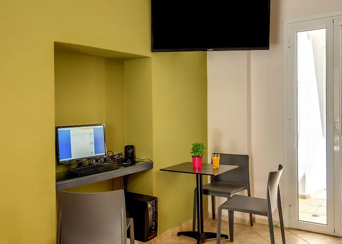 Pensjonat Ethrion Ermupoli