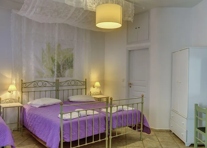 Ethrion Pensjonat Ermupoli