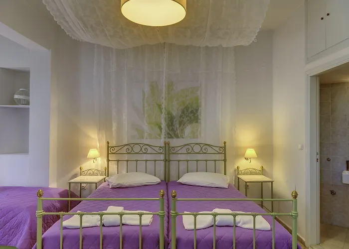 Ethrion Pensjonat Ermupoli