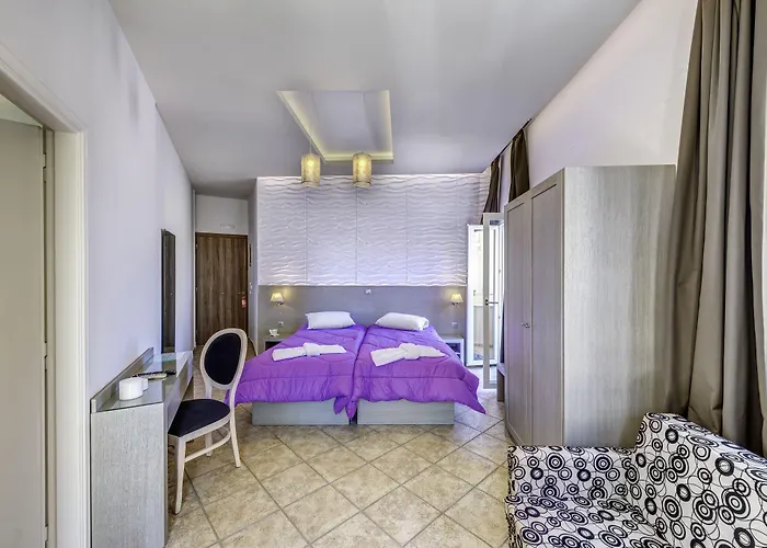 Ethrion Pensjonat 4*